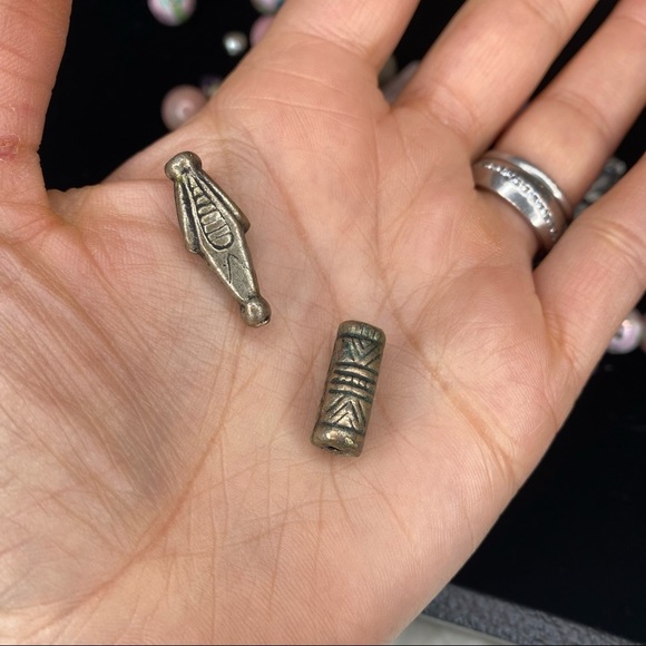 Mixed Lot Craft Jewelry Beads Round Quartz Metal Triangles Stars Pink Purple - Picture 6 of 9